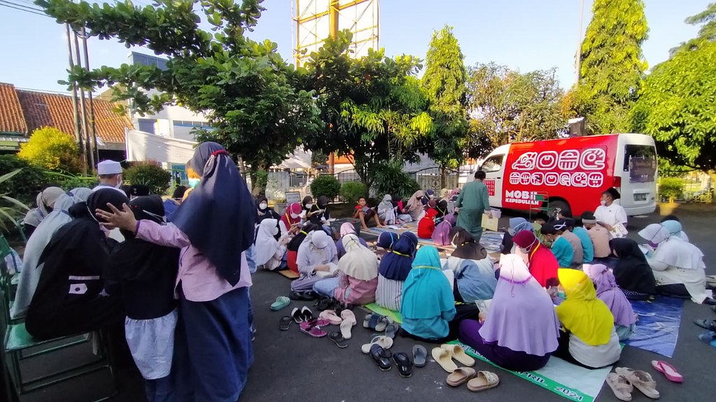 Mobil Kepedulian di lapangan